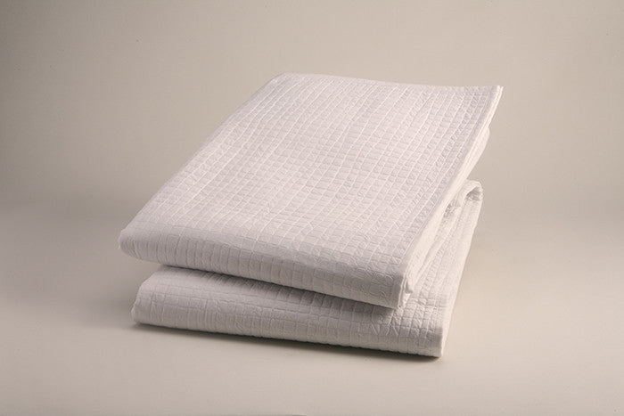 MOSAIC COTTON PERCALE REVERSIBLE QUILT