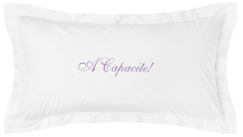 THE LOVE PILLOWSHAMS : A CAPACITE