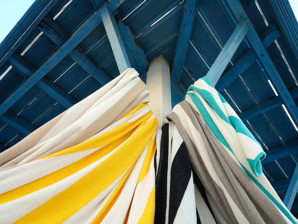 PRADO BEACH TOWEL