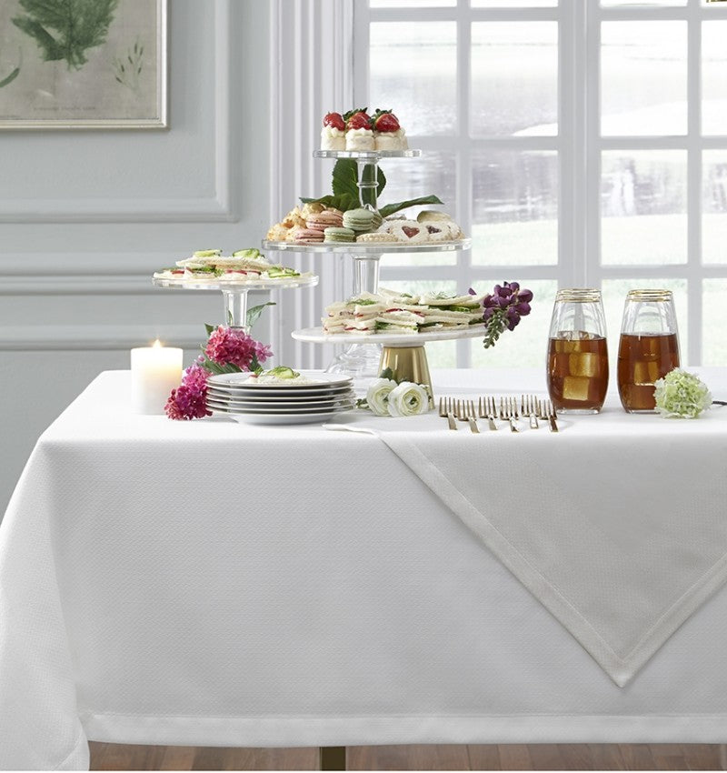BLAINE - TABLECLOTH